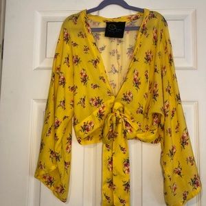 Blue Life Beach Babe Tie Front Top in Yellow Floral XS